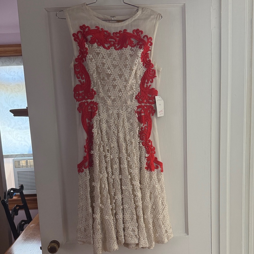 NWT Embroidery & Appliqué Anthro Gorgeous Dress